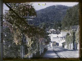 Image représentant La route de Veytaux avant le château de Chillon