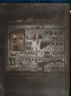 Image représentant Intérieur du tombeau de Pahiri ?