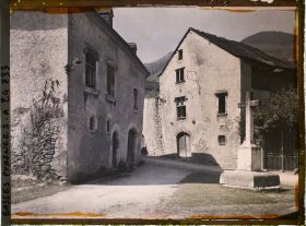 Image représentant France, Vallée d'Ossau, Vallée d'Ossau Bielle : Vieilles Maisons