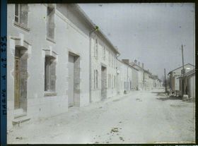 Image représentant France, Beine près Reims, Une rue du Village
