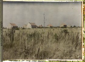 Image représentant Belgique, La côte 60, Maisons reconstruites à la Côte 60