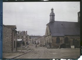 Image représentant France, Vienne le Château, Reconstructions. Vues Diverses