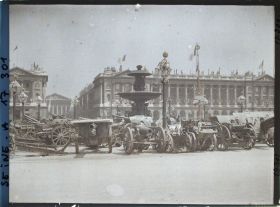 Image représentant Canons et décorations place de la Concorde et rue Royale pour les fêtes de la Victoire des 13 et 14 juillet