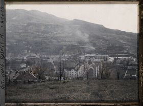 Image représentant Bosnie, Sarajevo, Panorama sur monticule du quartier des Gitanos (?)