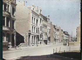 Image représentant Belgique, Louvain, La Rue des Alliés reconstruite vers la Gare